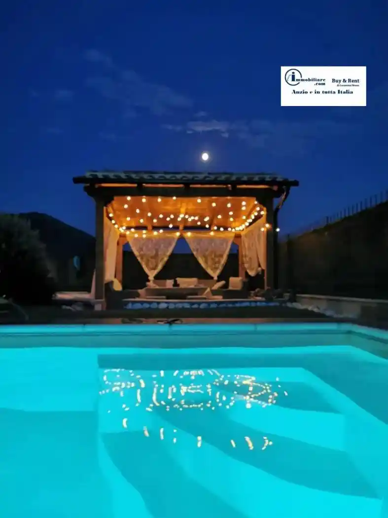 Villa in vendita a Sermoneta