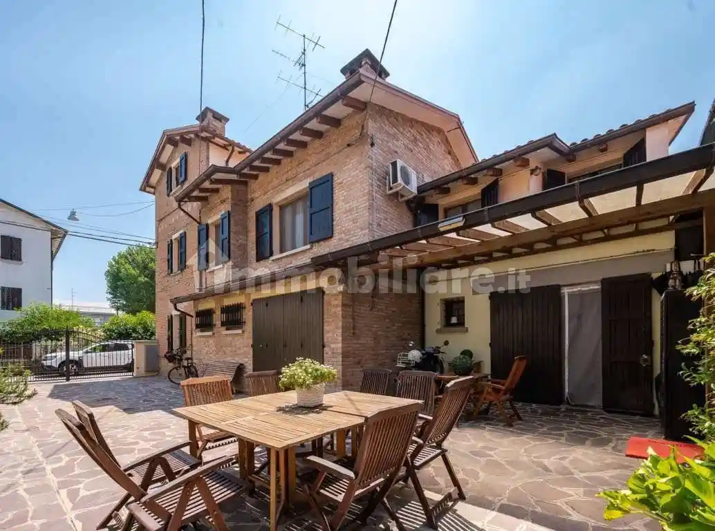 Casa indipendente in vendita a Campogalliano