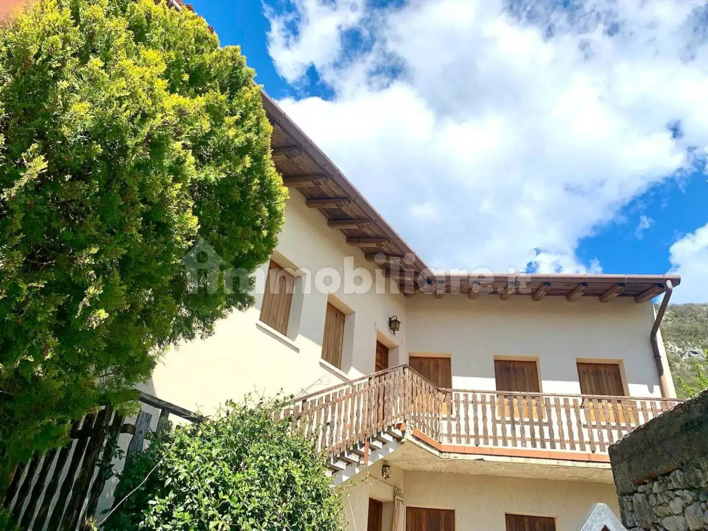 Appartamento in vendita a Vito d'Asio