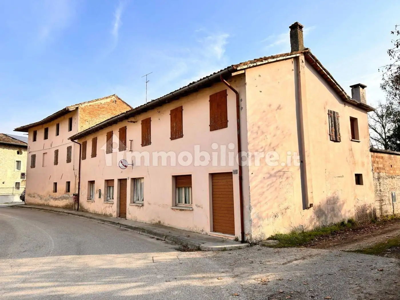 Villa unifamiliare 323 m², Centro, Camino al Tagliamento - foto 2