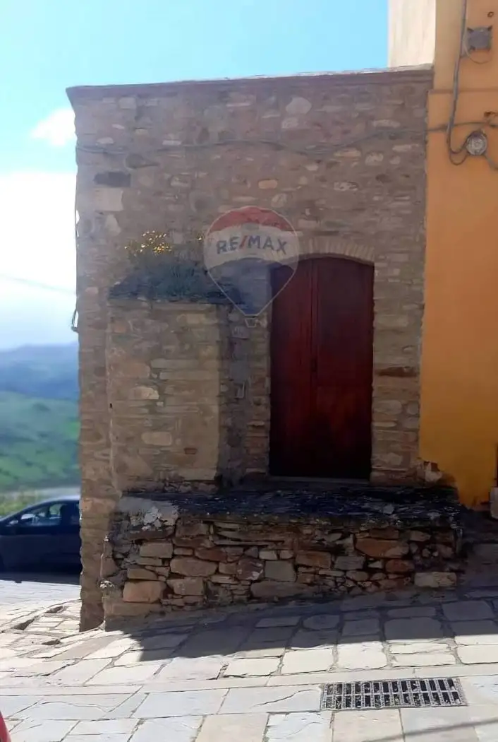 Appartamento in vendita a Guardia Perticara