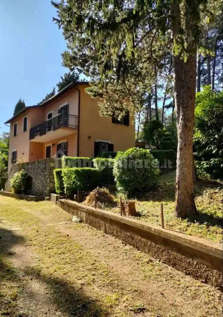 Villa in vendita a Riofreddo