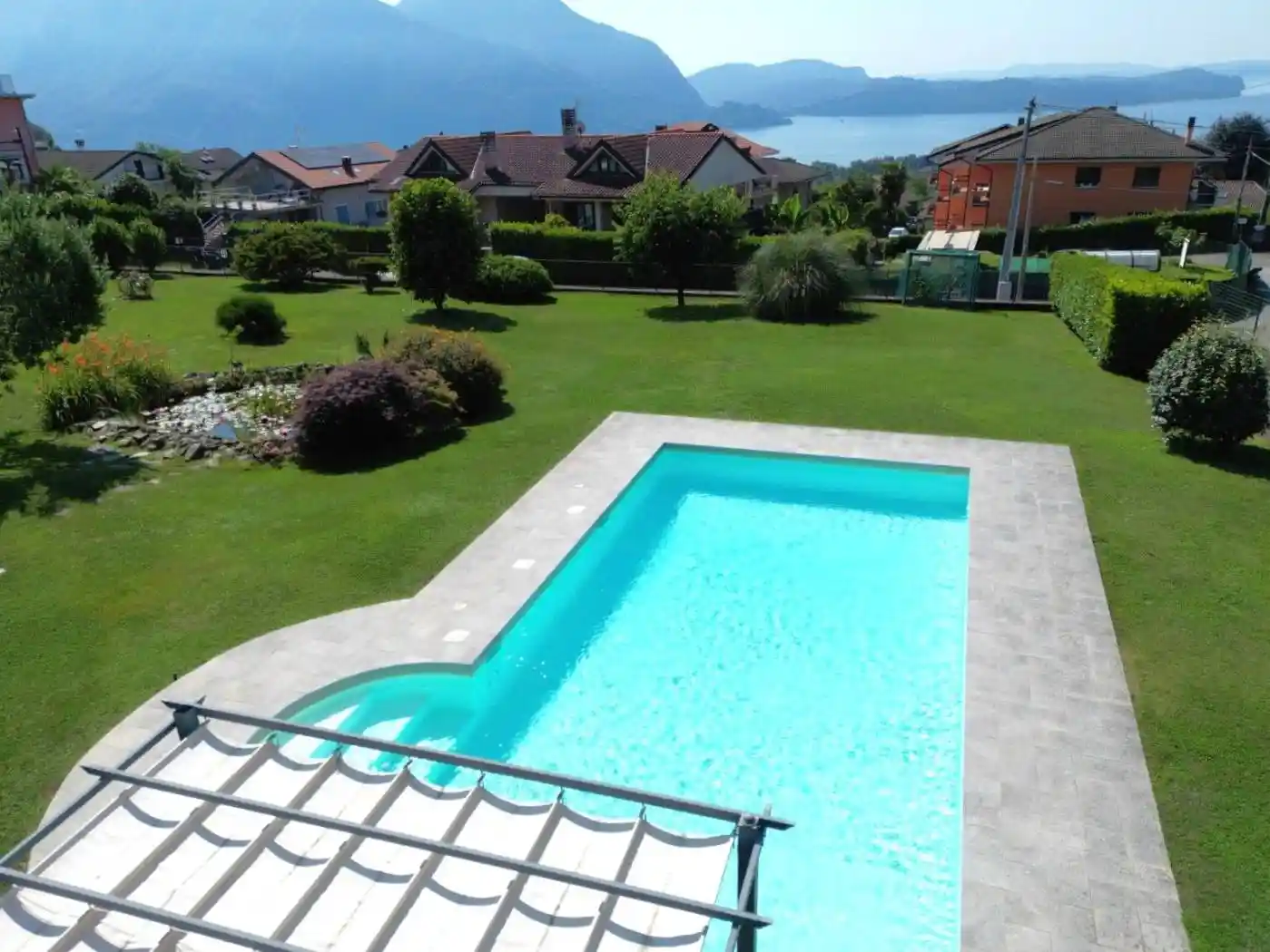 Appartamento in vendita a Arizzano