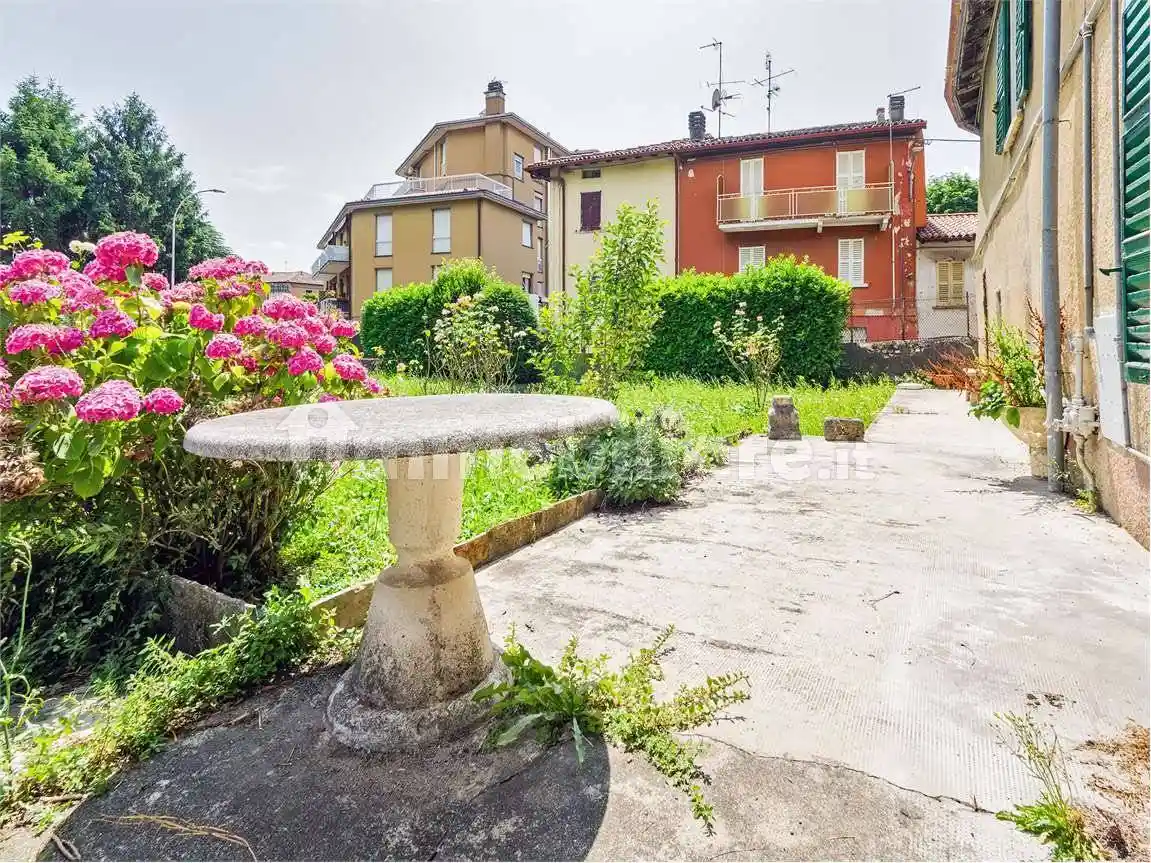 Terratetto unifamiliare via michelangelo , 35, Maggianico - Bione, Lecco - foto 2