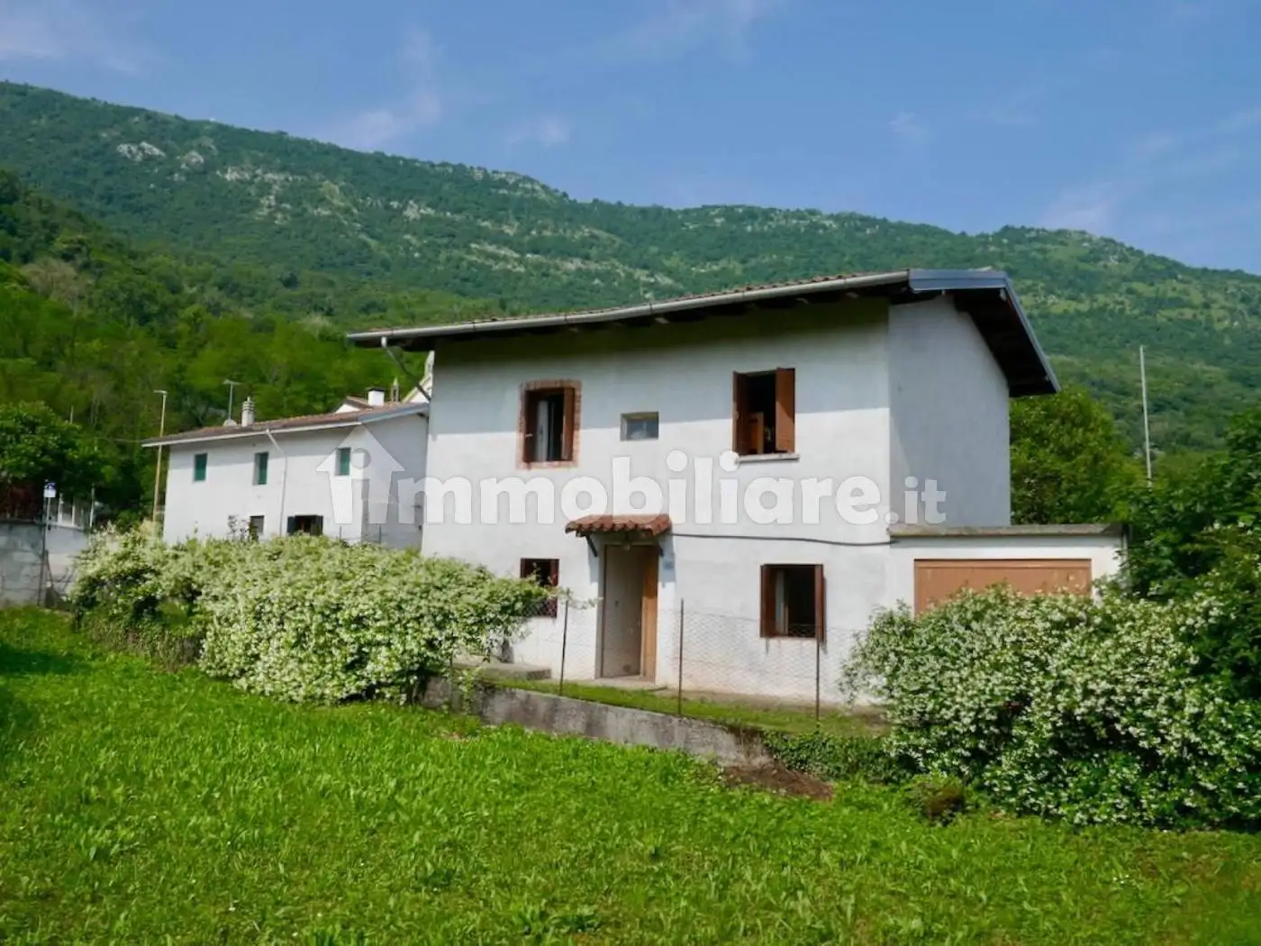 Villa in vendita a Meduno