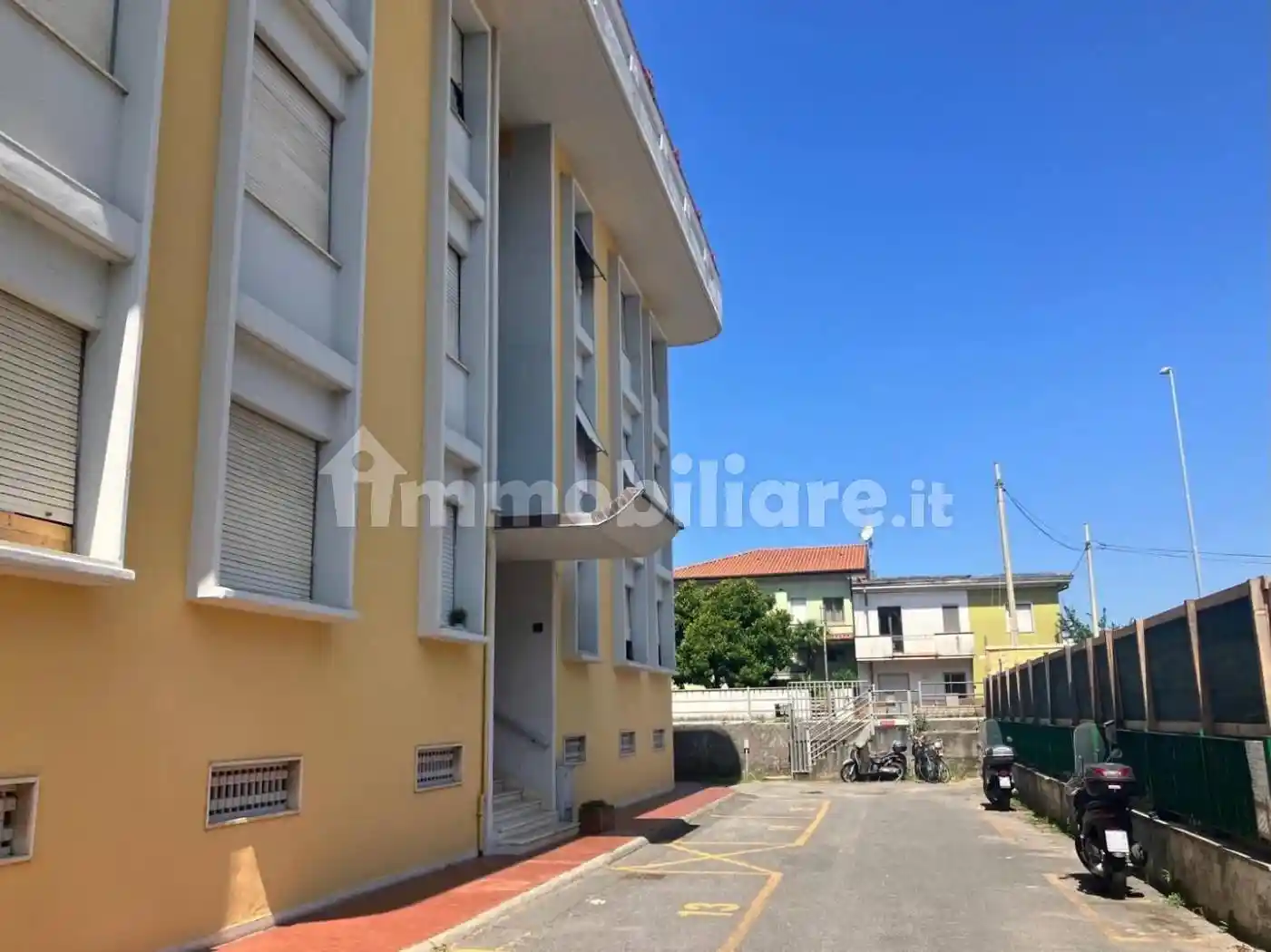 Appartamento in vendita a Carrara