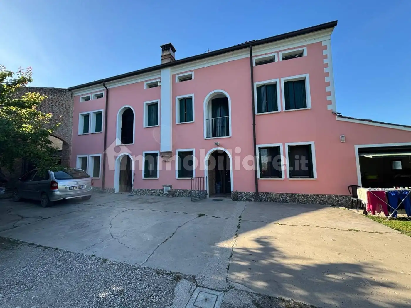 Villa unifamiliare 290 m², Borgocarbonara - foto 2
