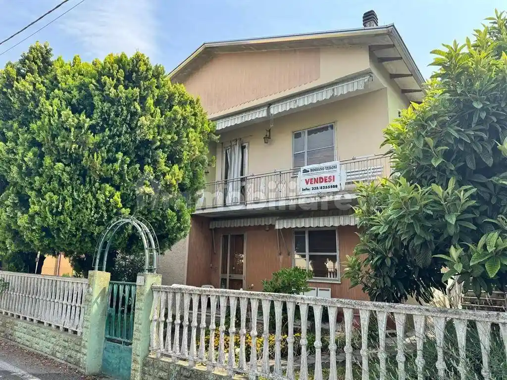 Villa in vendita a Roncoferraro