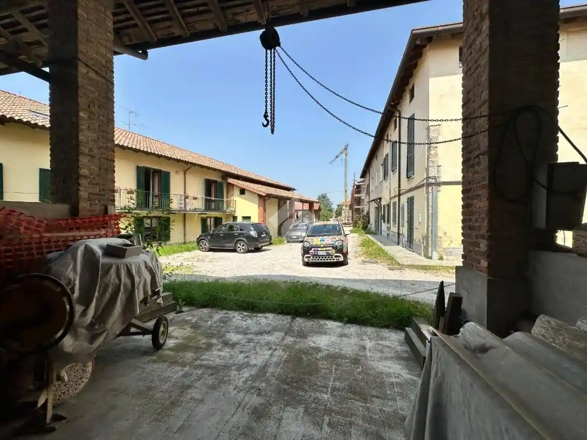 Rustico via Francesco Sforza, Castello di Brianza - foto 3