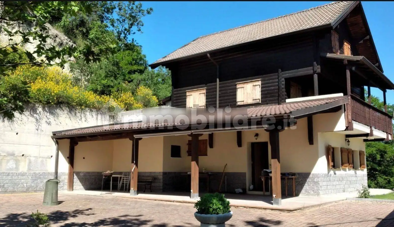 Villa in vendita a Momperone