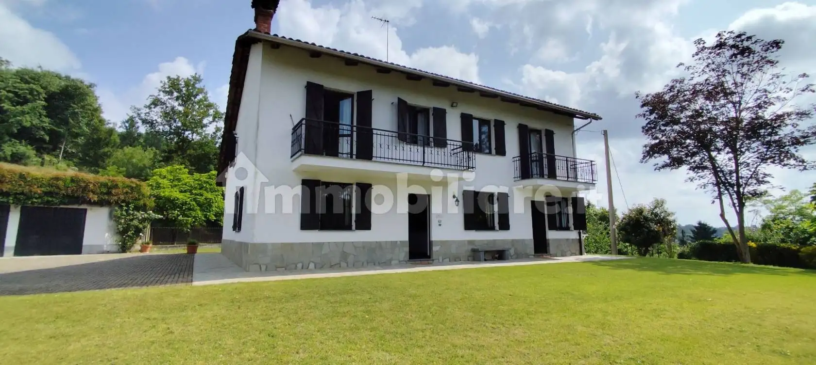 Rustico - Casale in vendita a Asti