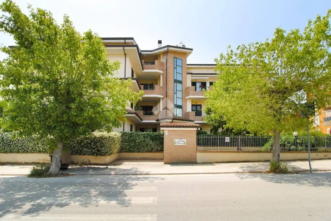 Appartamento in vendita a Nereto