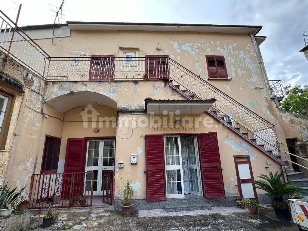 Casa indipendente in vendita a San Felice a Cancello