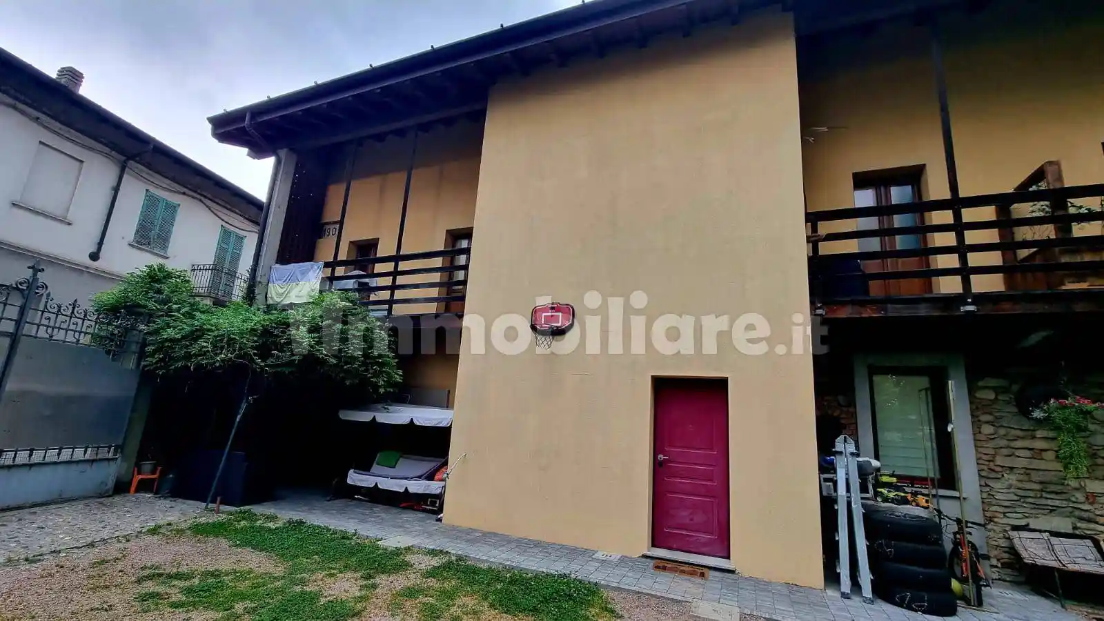 Casa indipendente in vendita a Arsago Seprio