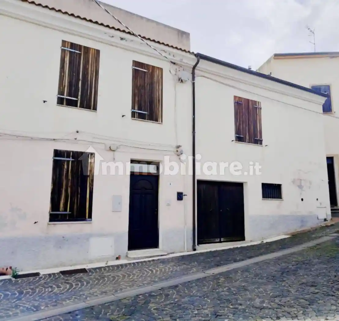 Villa in vendita a Codrongianos