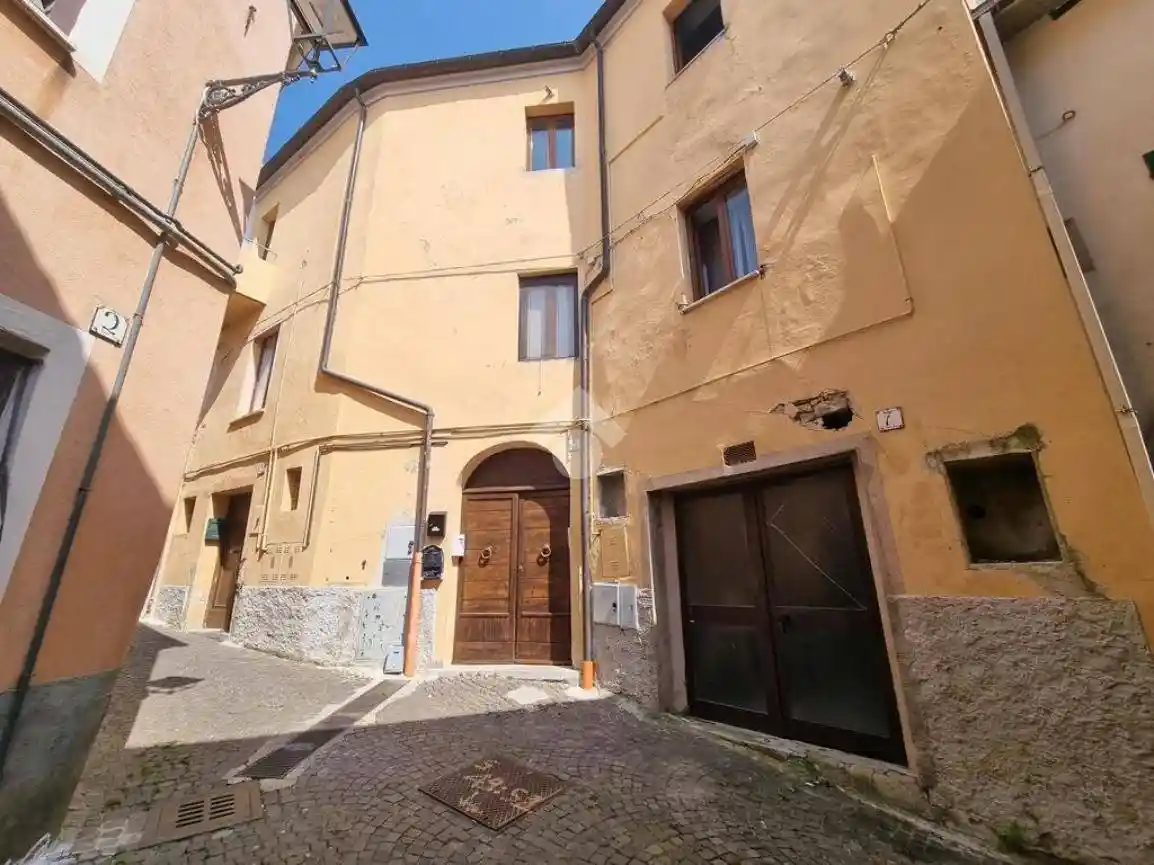 Trilocale via Porta Madonna 5, Centro, Canzano - foto 3