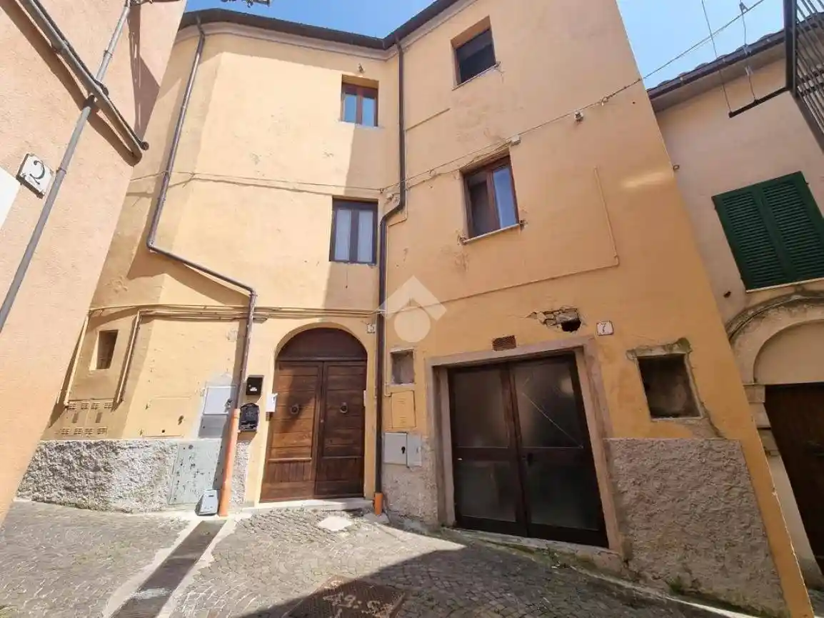 Trilocale via Porta Madonna 5, Centro, Canzano - foto 4