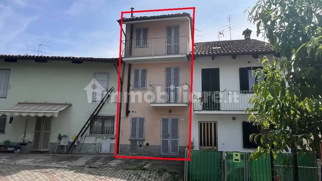 Terratetto unifamiliare via Capitani Gambini 10, Centro, Baldichieri d'Asti - foto 2