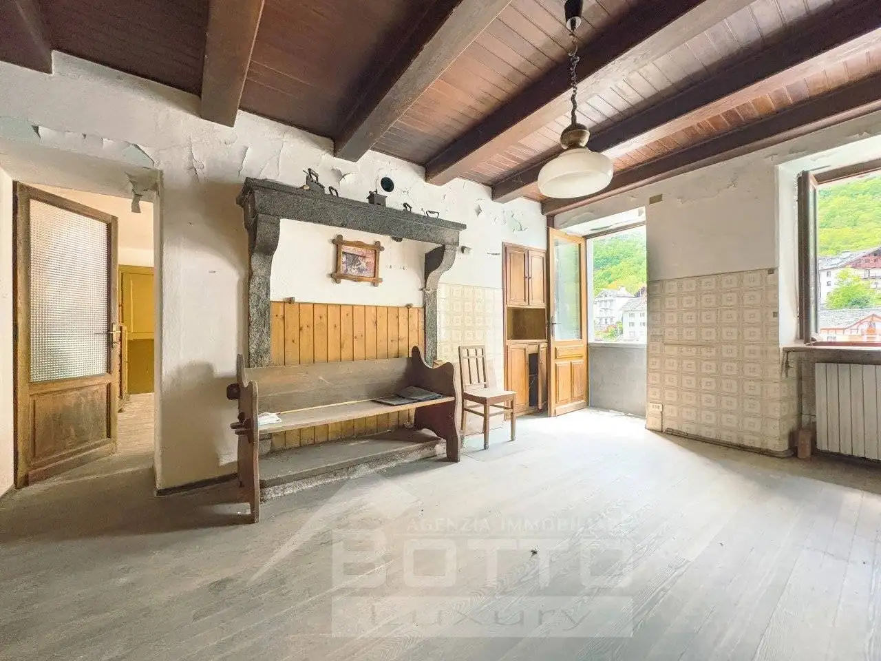 Casa indipendente in vendita a Campertogno