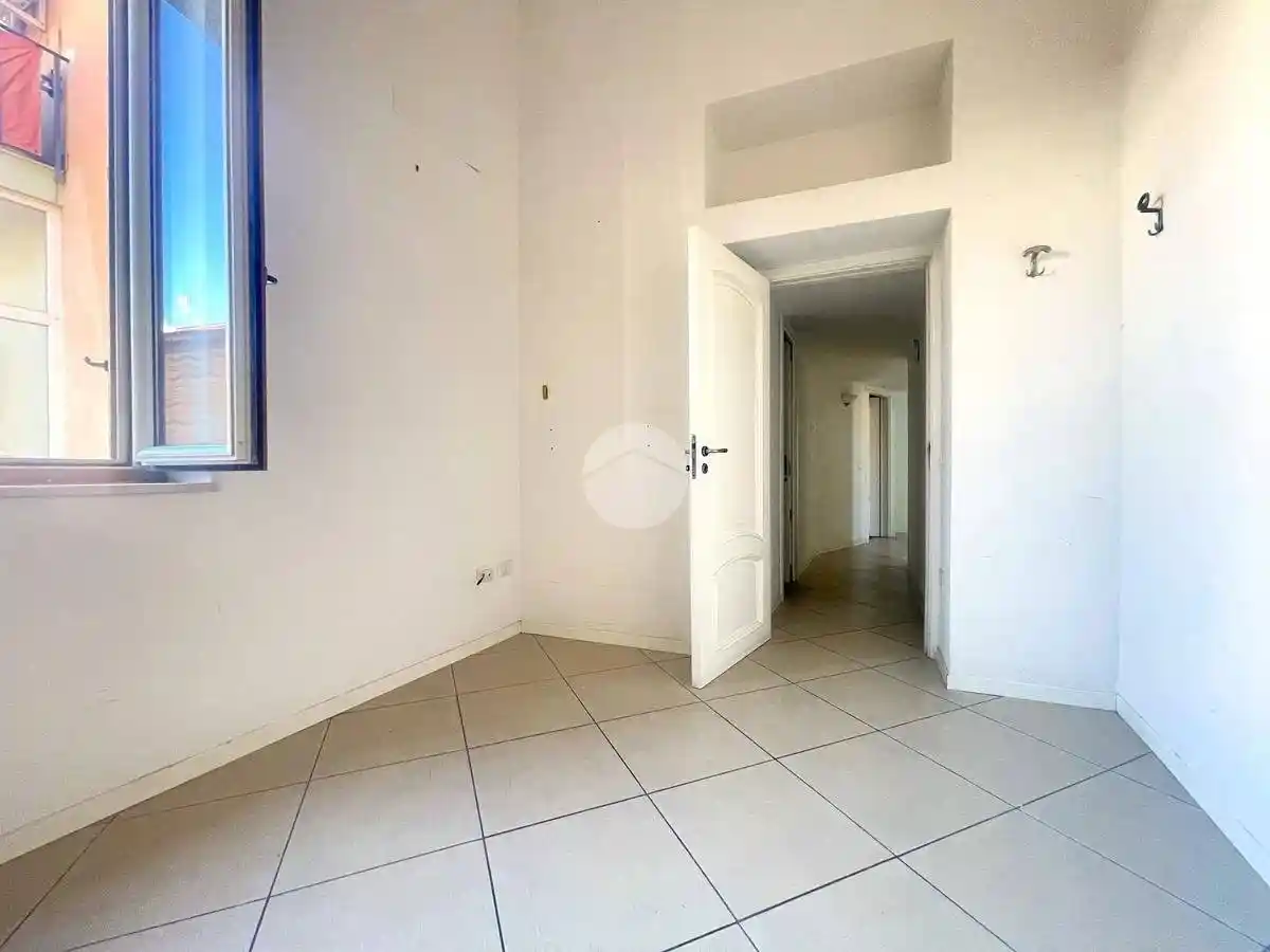 Quadrilocale buono stato, secondo piano, Lungomare, Pozzuoli - foto 3