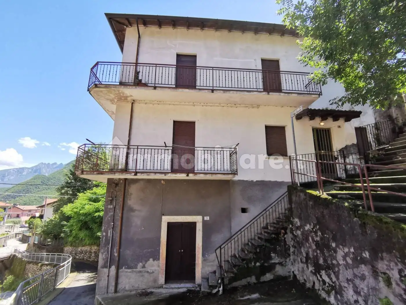 Casa indipendente in vendita a Civate