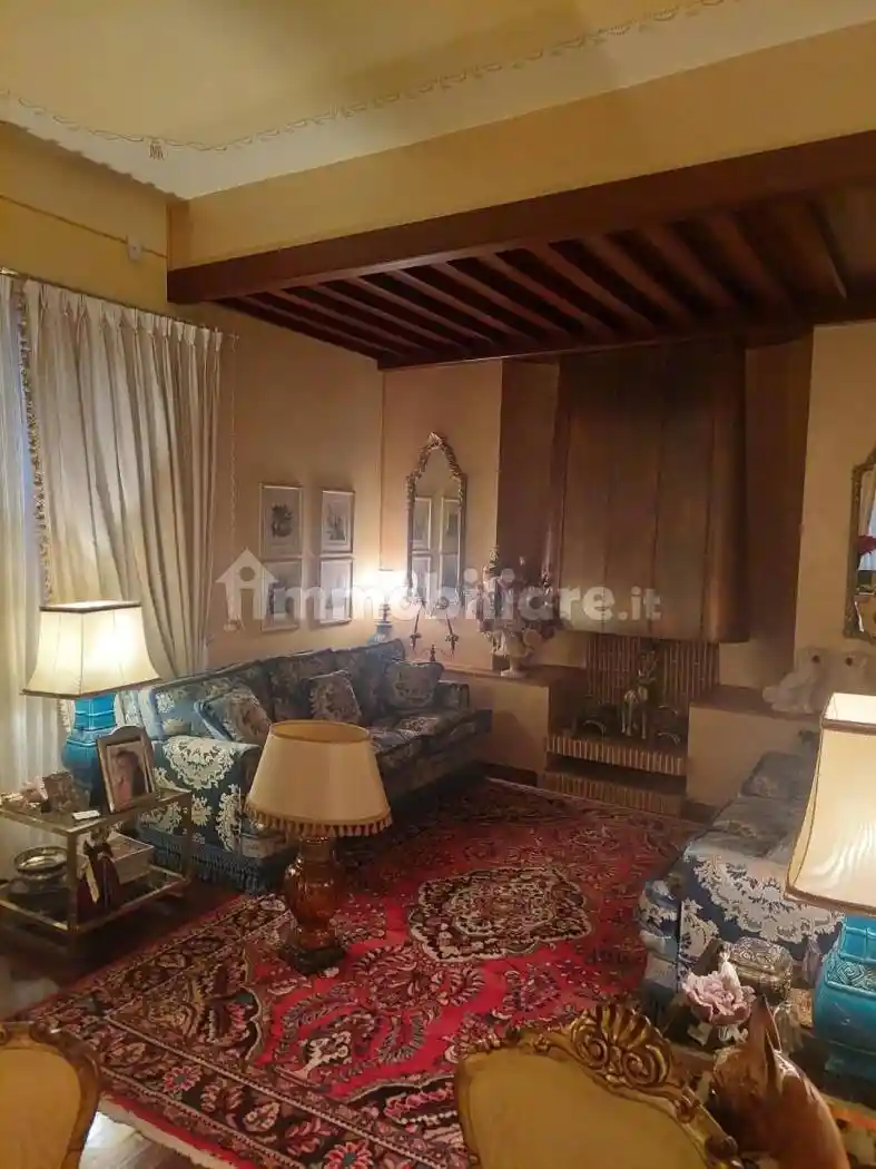 Villa in vendita a Castelfranco di Sotto