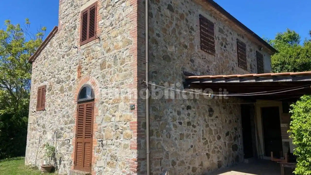 Rustico - Casale in vendita a Roccastrada