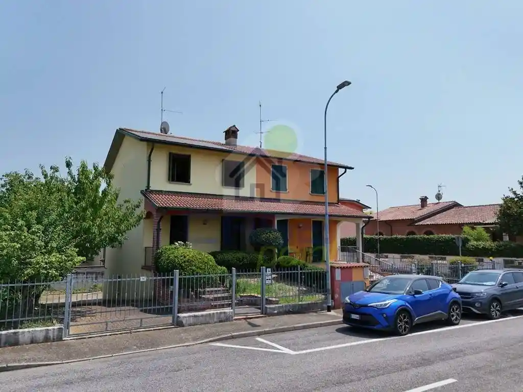 Terratetto unifamiliare via Donatori del Sangue 34/b, Cignone, Corte de' Cortesi con Cignone - foto 2