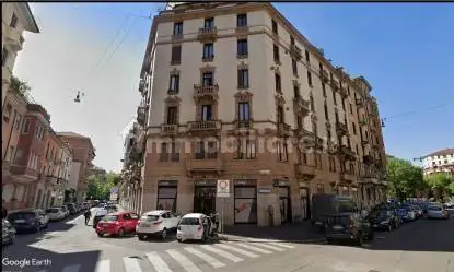 Building in vendita a Milan