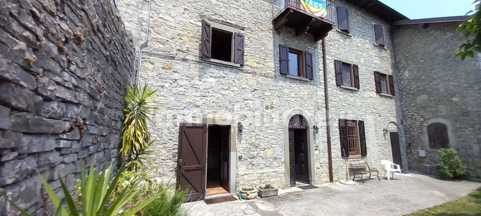 Trilocale via Trento 9, Capassero, Berbenno - foto 4