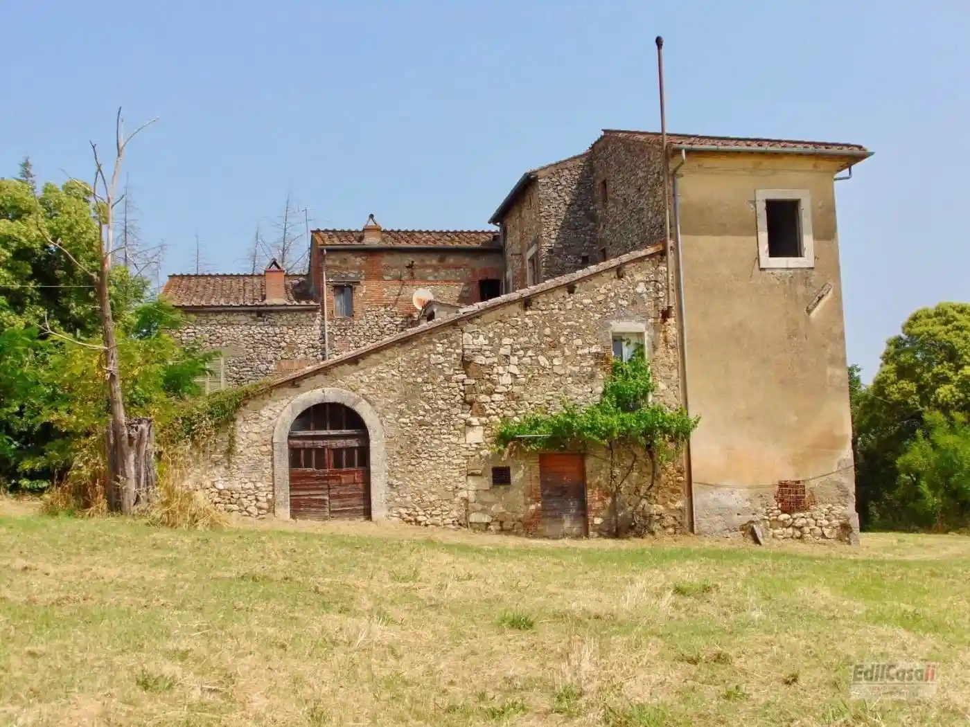 Rustico - Casale in vendita a Orte