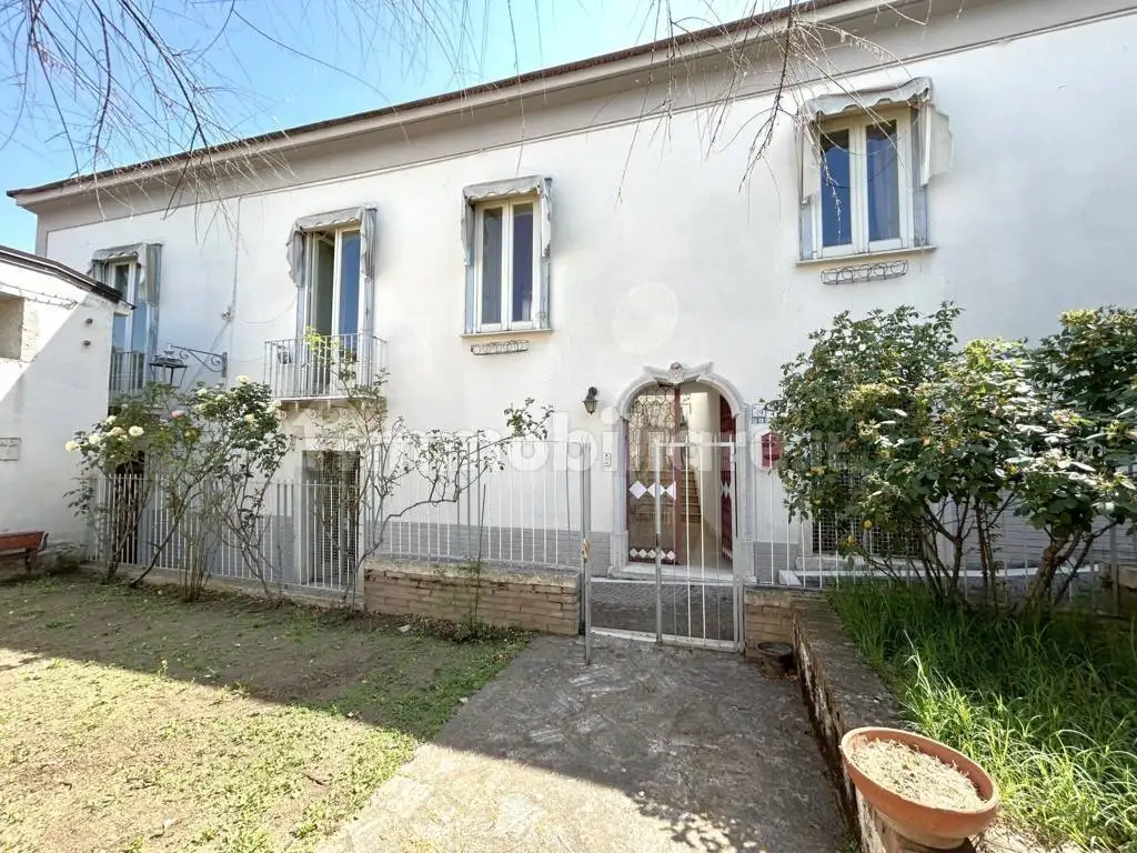 Villetta a schiera in vendita a Mirabella Eclano
