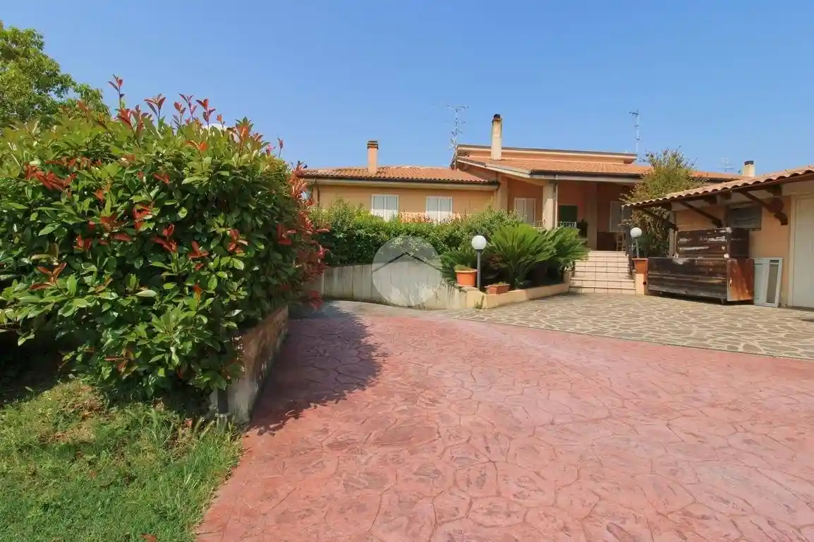 Terratetto plurifamiliare Contrada Molino San Antimo, Roseto degli Abruzzi - foto 2