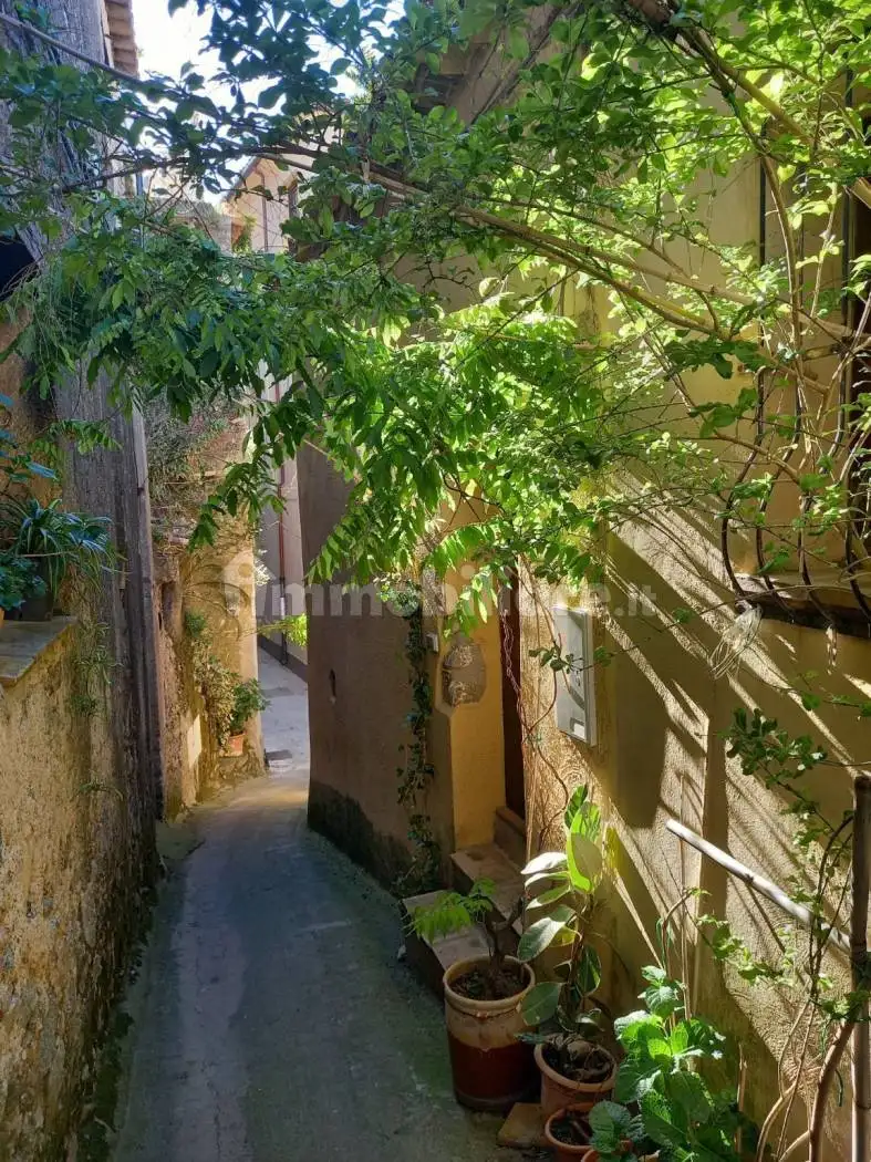 Bilocale via Gallelli, Centro, Badolato - foto 3