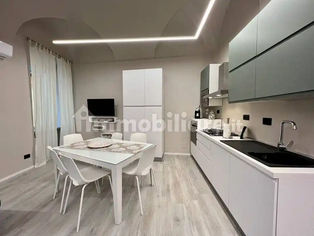 Trilocale via Milite Ignoto 32, Centro, Alassio - foto 2