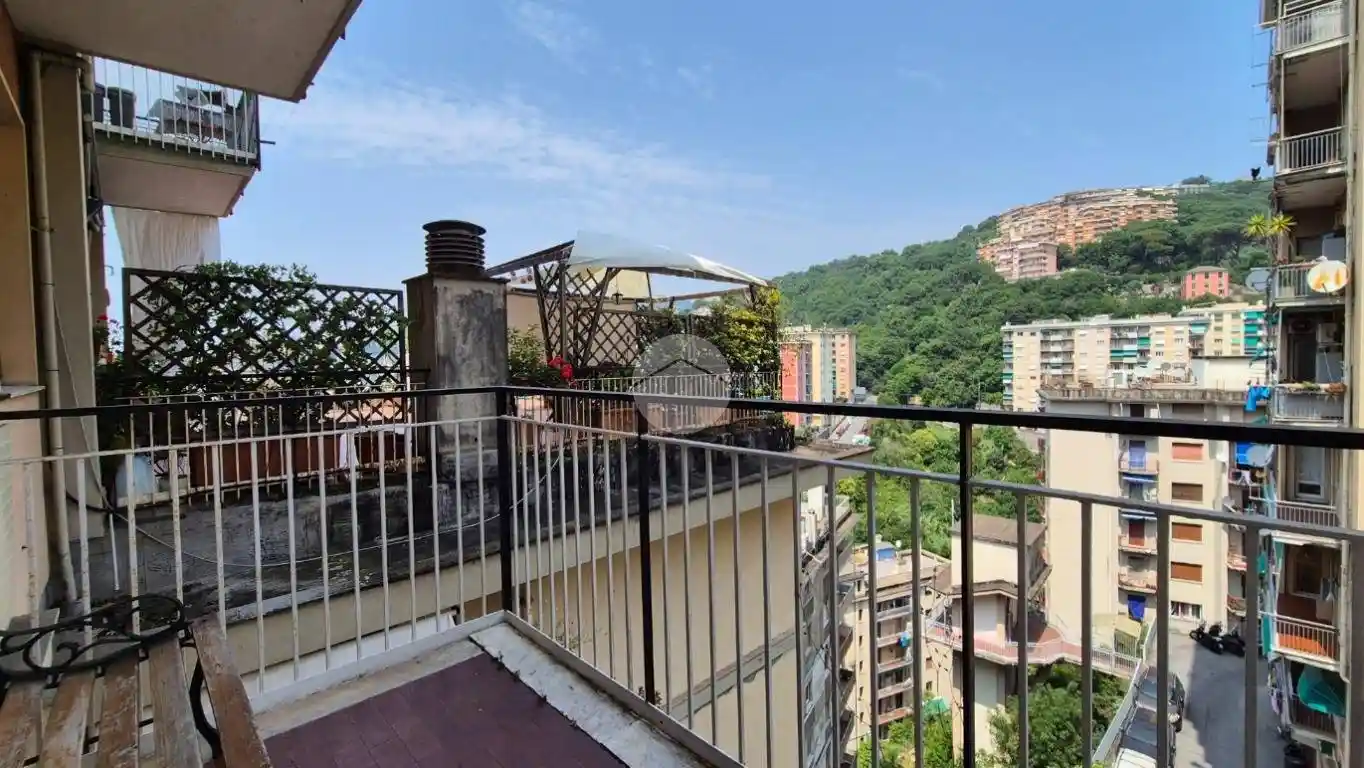 Appartamento in vendita a Genova