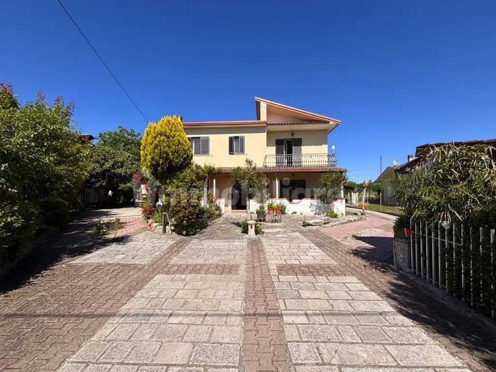 Casa indipendente in vendita a Frigento