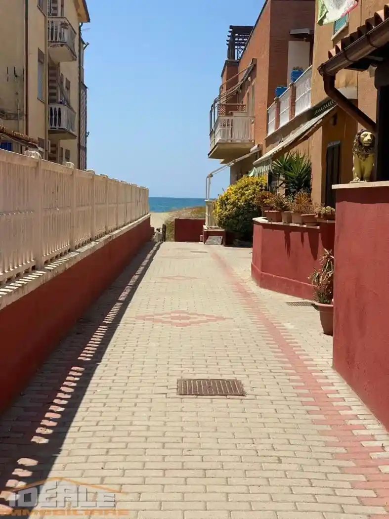 Appartamento in vendita a Ardea