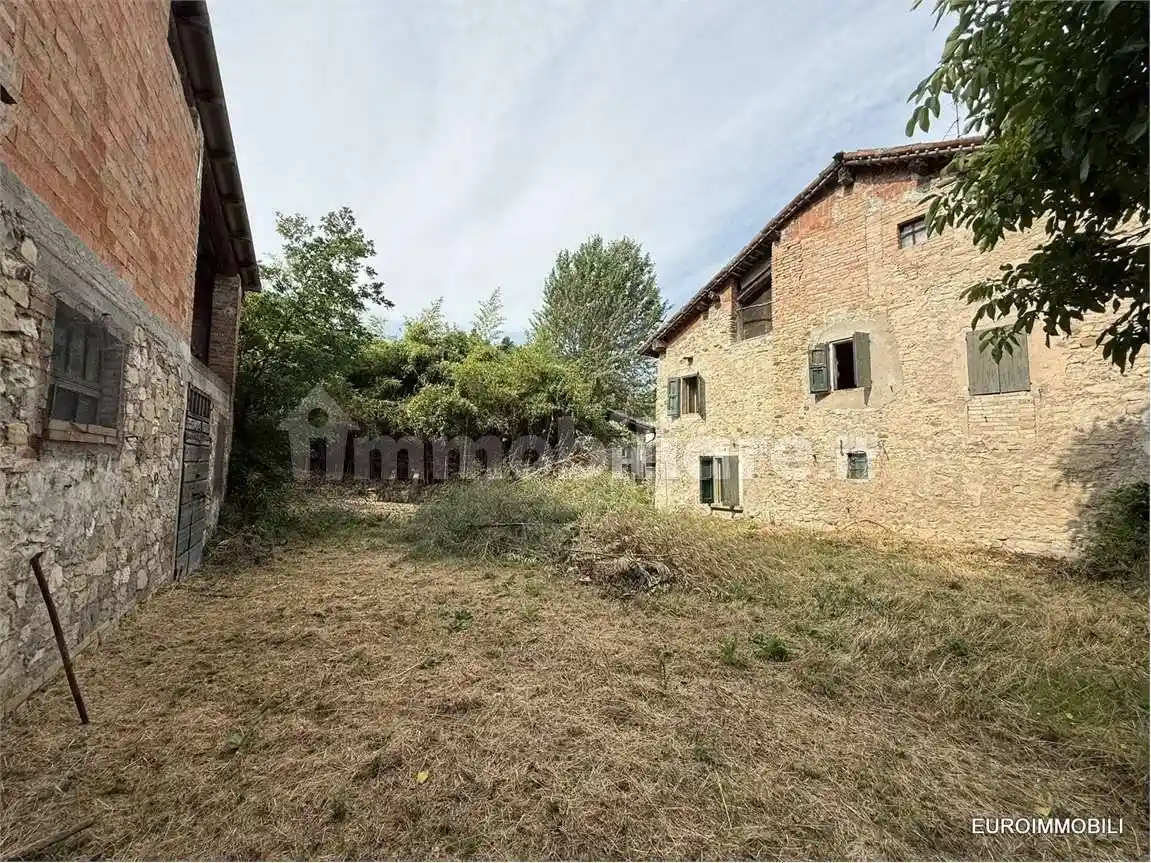 Casa indipendente in vendita a San Polo d'Enza