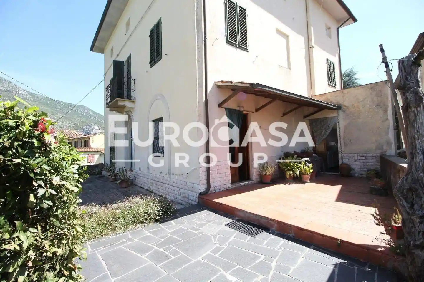 Villa unifamiliare via di Santa Maria del Giudice,  55100, San Lorenzo a Vaccoli, Lucca - foto 2