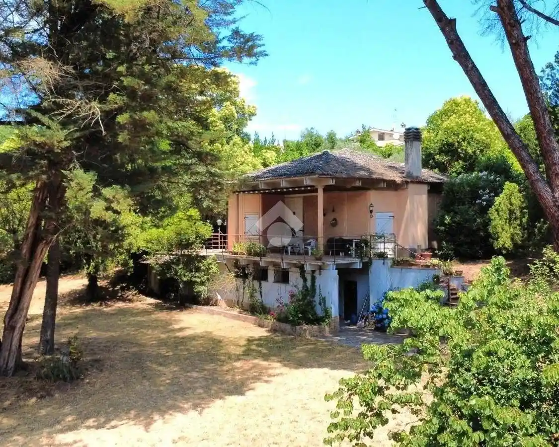 Villa in vendita a Rignano Flaminio