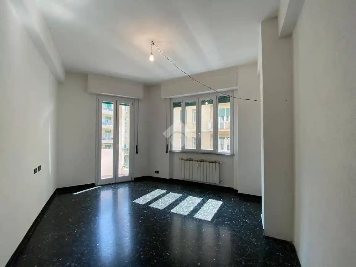 Appartamento in vendita a Savona