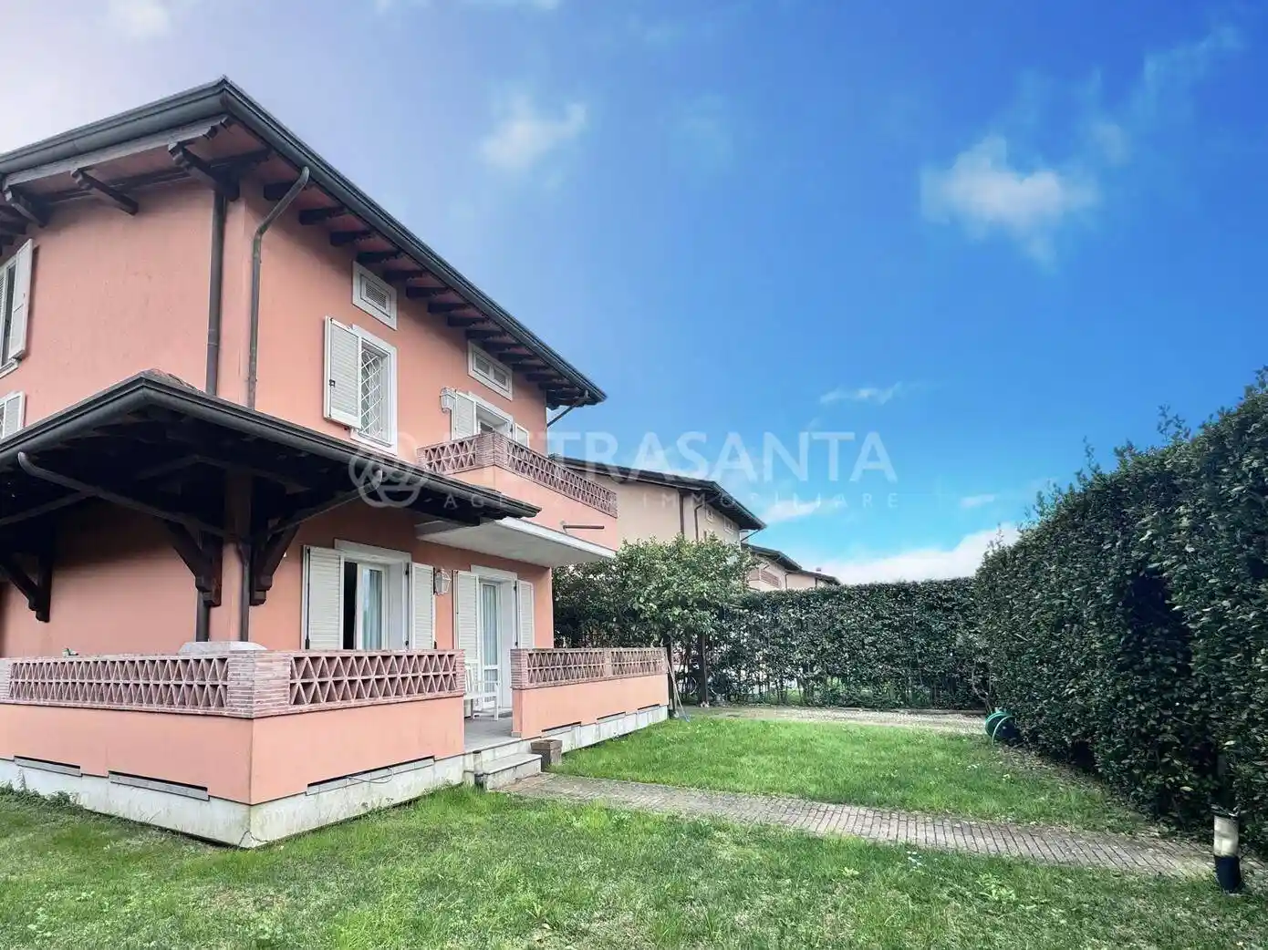 Villa in vendita a Pietrasanta