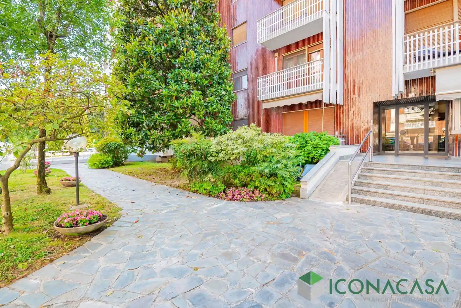 Trilocale via Broni 28, Vigentino - Fatima, Milano - foto 2