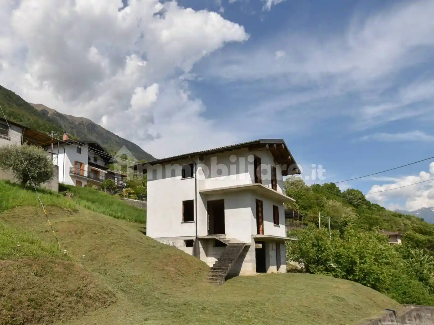 Villa unifamiliare via San Michele, Centro, Cercino - foto 2