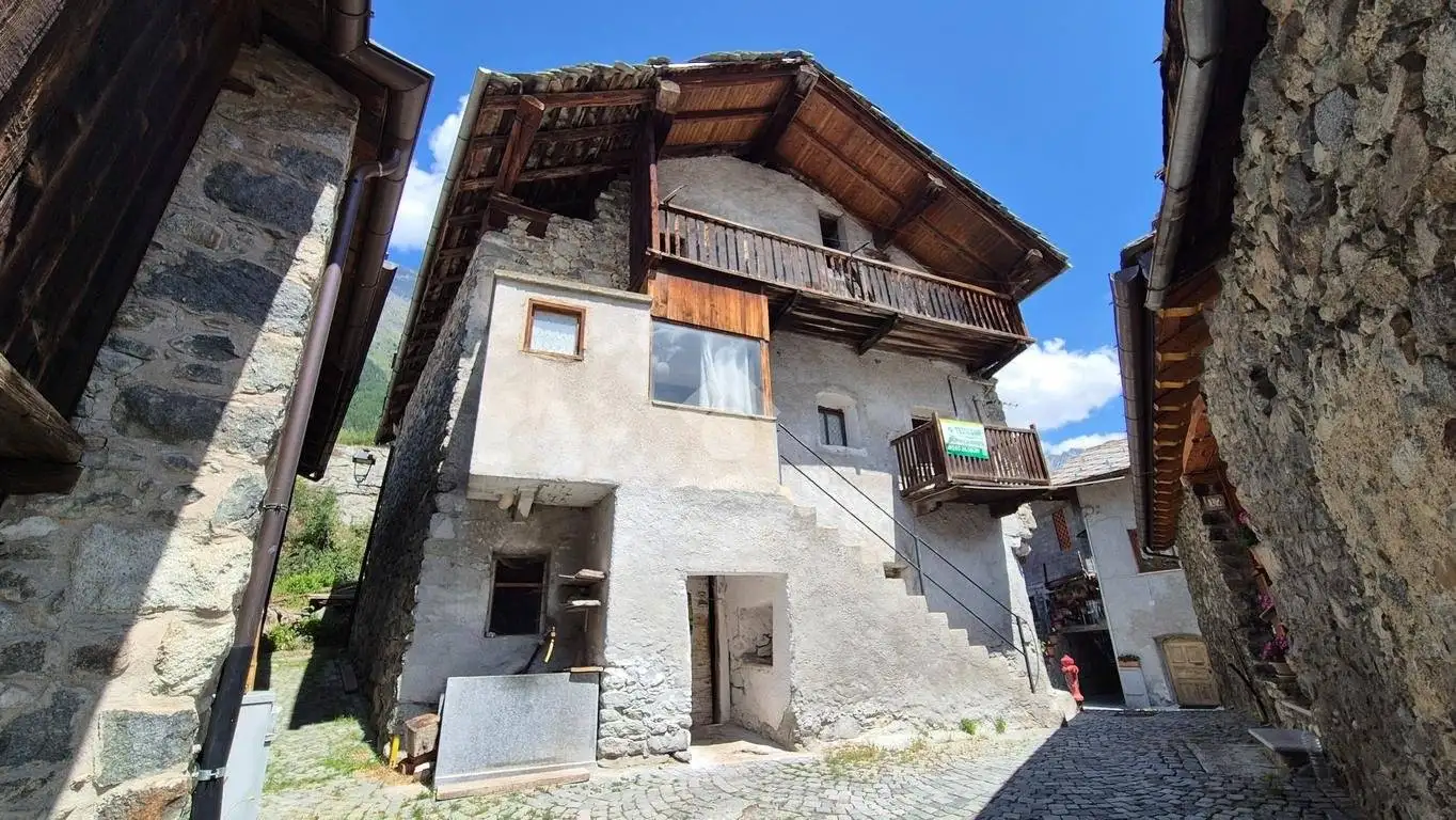 Casa indipendente in vendita a Oyace