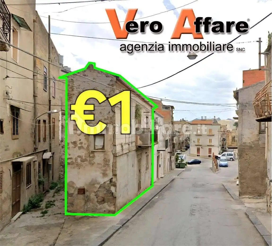 Casa indipendente in vendita a Campofranco