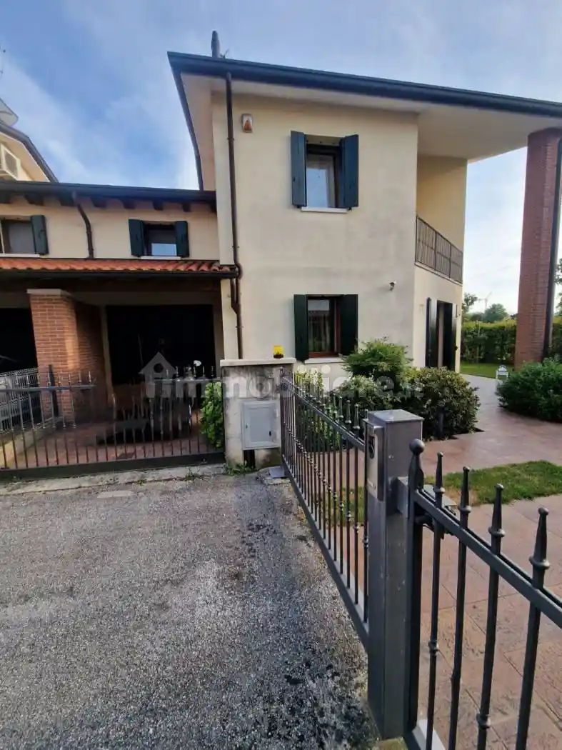 Villa in vendita a Salzano