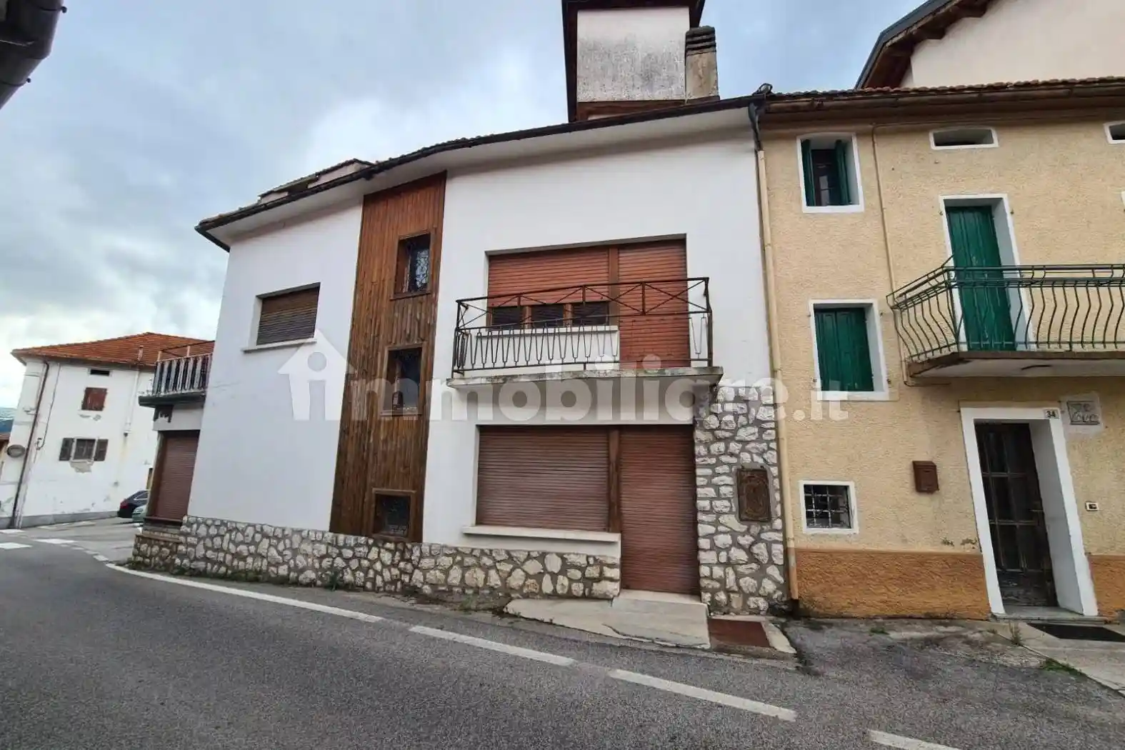 Casa indipendente in vendita a Alpago