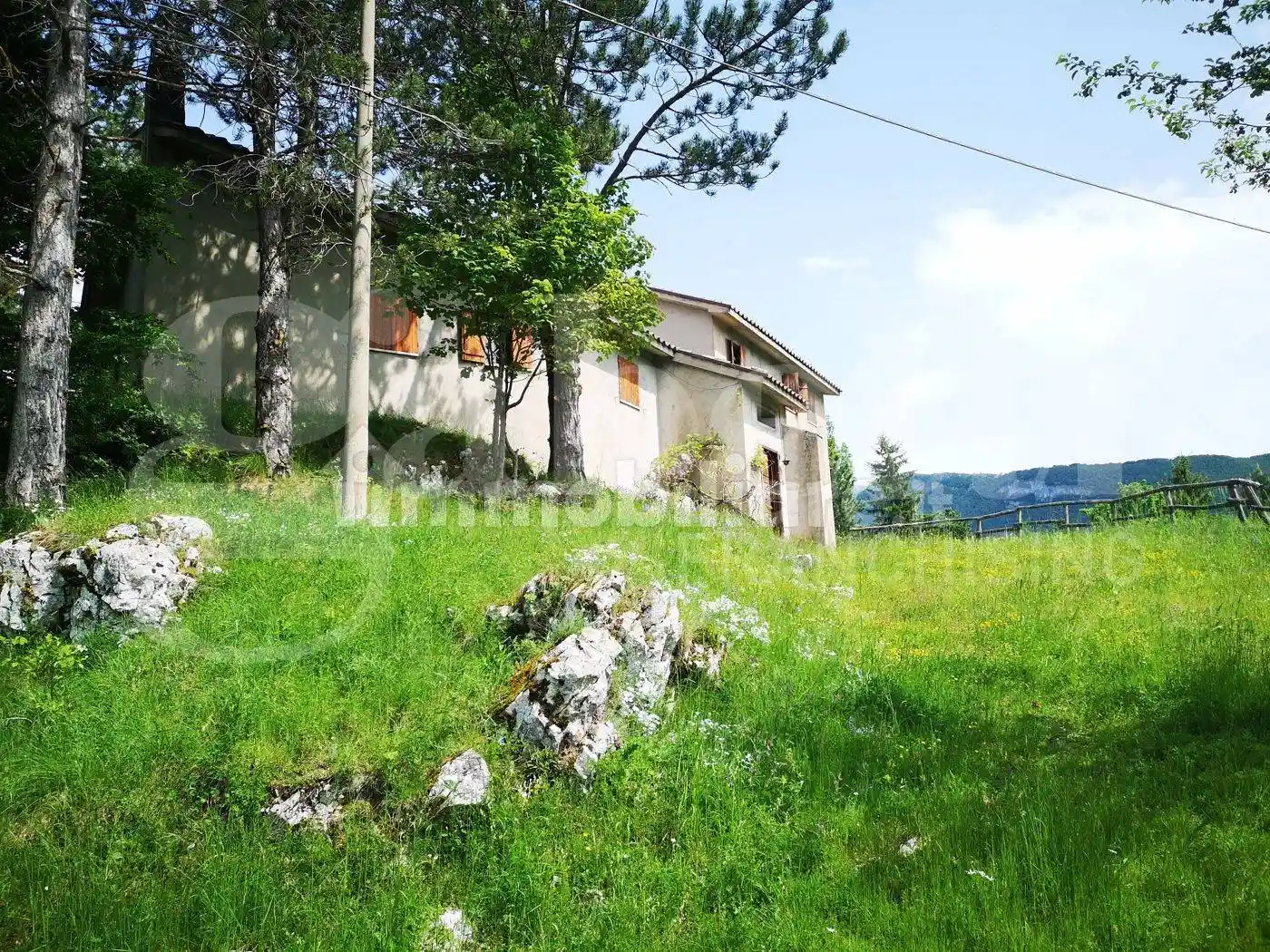 Villa unifamiliare SS5bis, 9, Centro, Rocca di Mezzo - foto 5